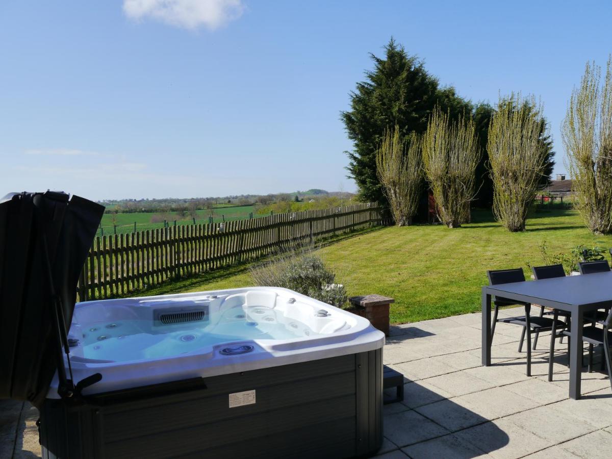 South View Country House Sleeps 12 - Hot Tub - Views Henley-in-Arden Zewnętrze zdjęcie