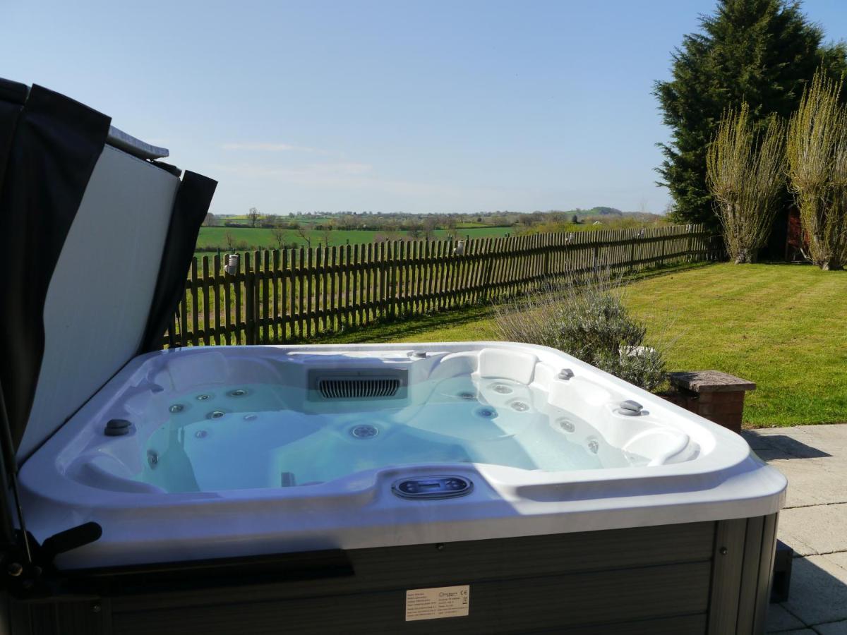 South View Country House Sleeps 12 - Hot Tub - Views Henley-in-Arden Zewnętrze zdjęcie