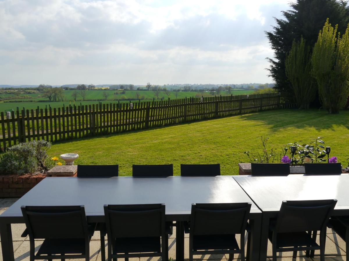 South View Country House Sleeps 12 - Hot Tub - Views Henley-in-Arden Zewnętrze zdjęcie